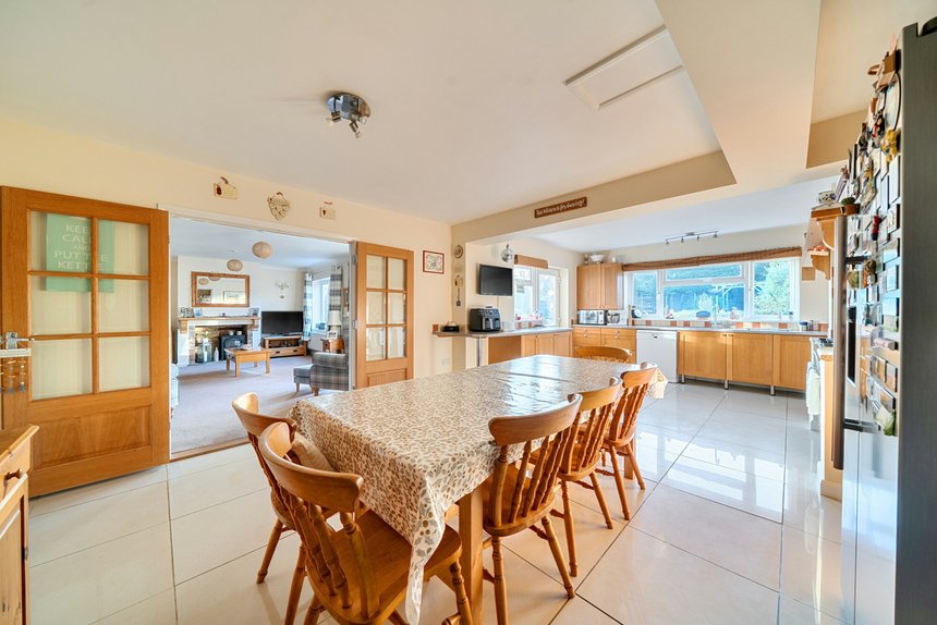 for sale wood lane london 39422 - Gibbs Gillespie