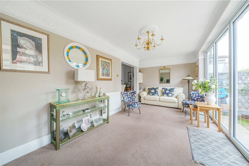 under offer hillcroft crescent london 3948 - Gibbs Gillespie