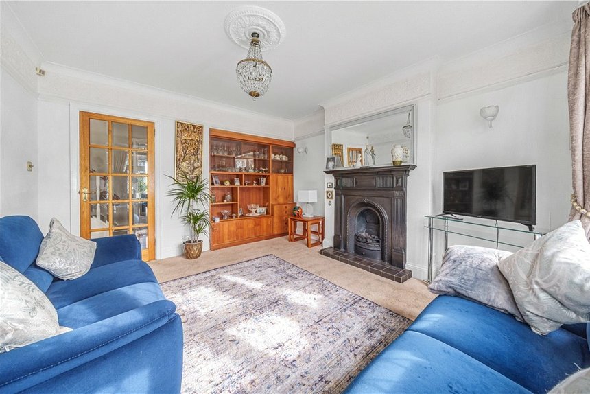 under offer hillcroft crescent london 3948 - Gibbs Gillespie