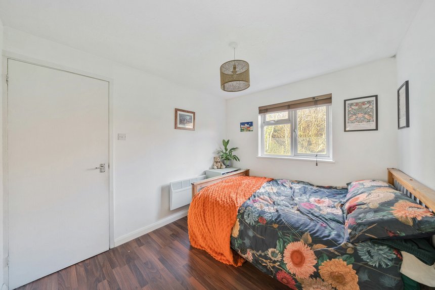 for sale rabournmead drive london 39503 - Gibbs Gillespie