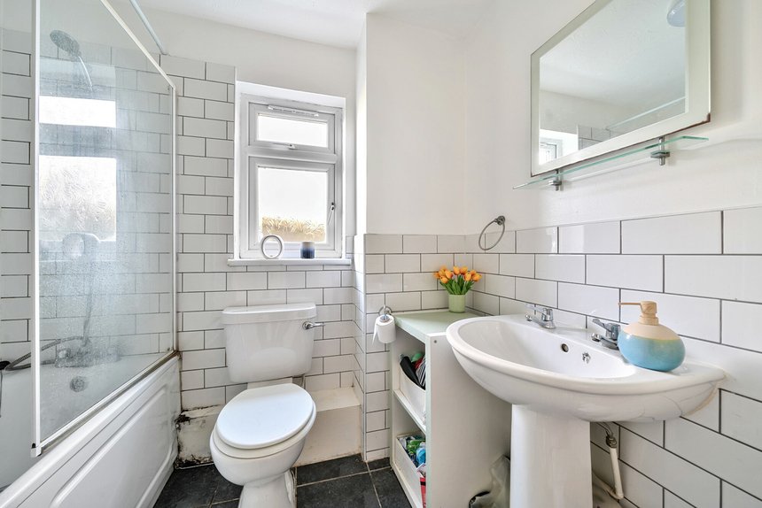 for sale rabournmead drive london 39503 - Gibbs Gillespie