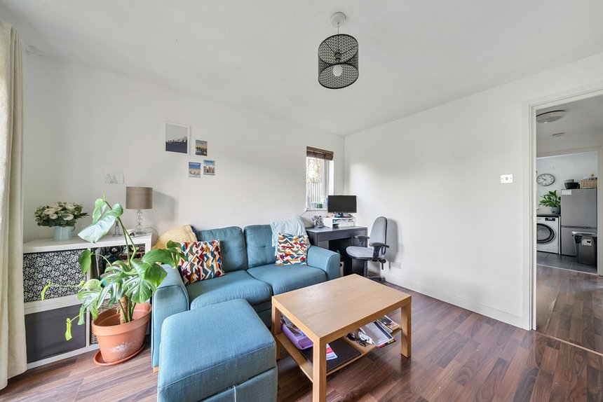 for sale rabournmead drive london 39503 - Gibbs Gillespie