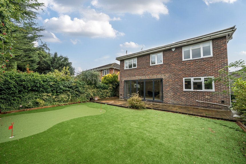 for sale leavesden road london 39521 - Gibbs Gillespie