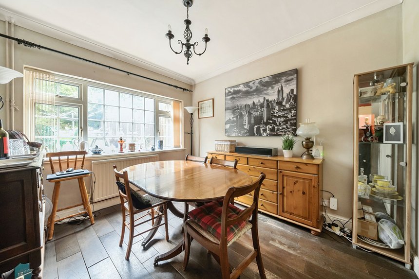 for sale coombe hill road london 39663 - Gibbs Gillespie