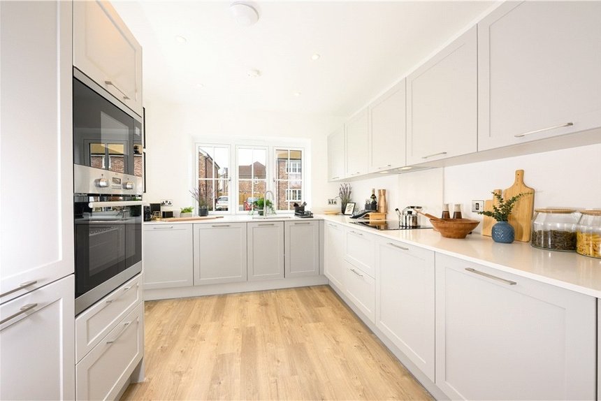 under offer little green lane london 39687 - Gibbs Gillespie