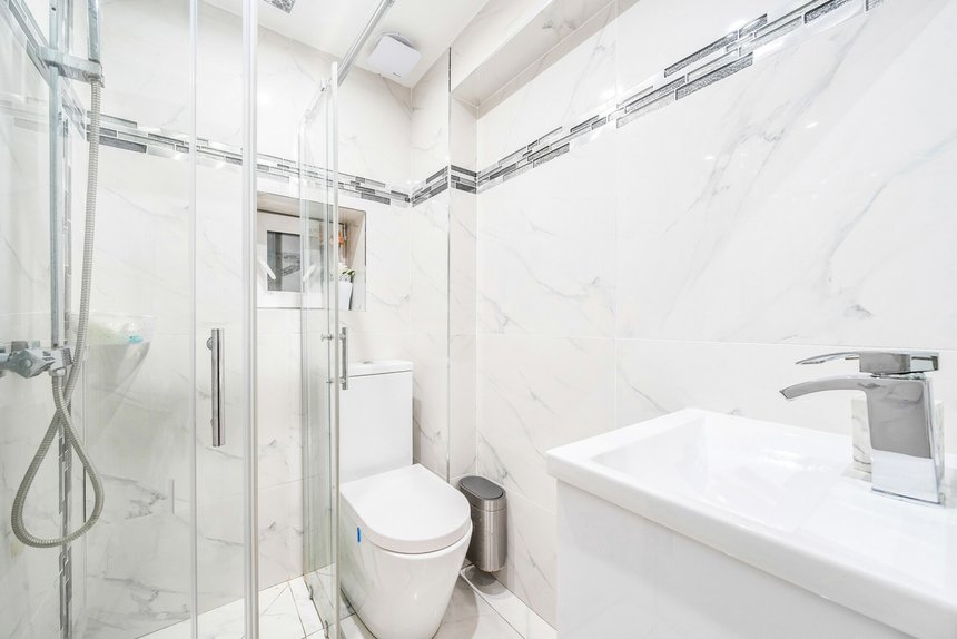 under offer brooke avenue london 39717 - Gibbs Gillespie