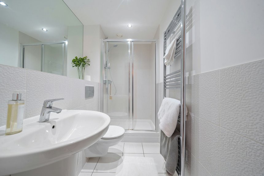for sale perkins gardens london 39725 - Gibbs Gillespie