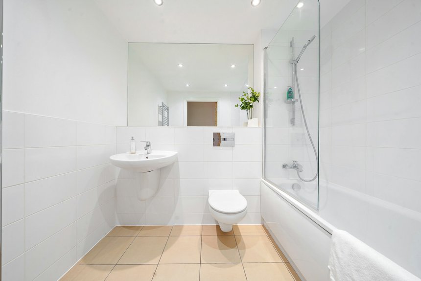 for sale perkins gardens london 39725 - Gibbs Gillespie