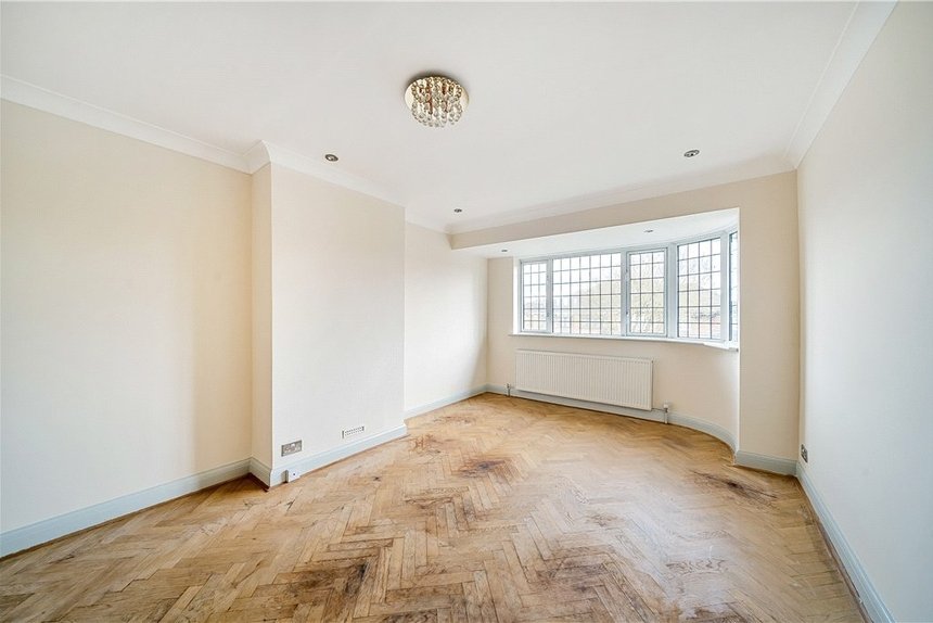 for sale howberry road london 39738 - Gibbs Gillespie