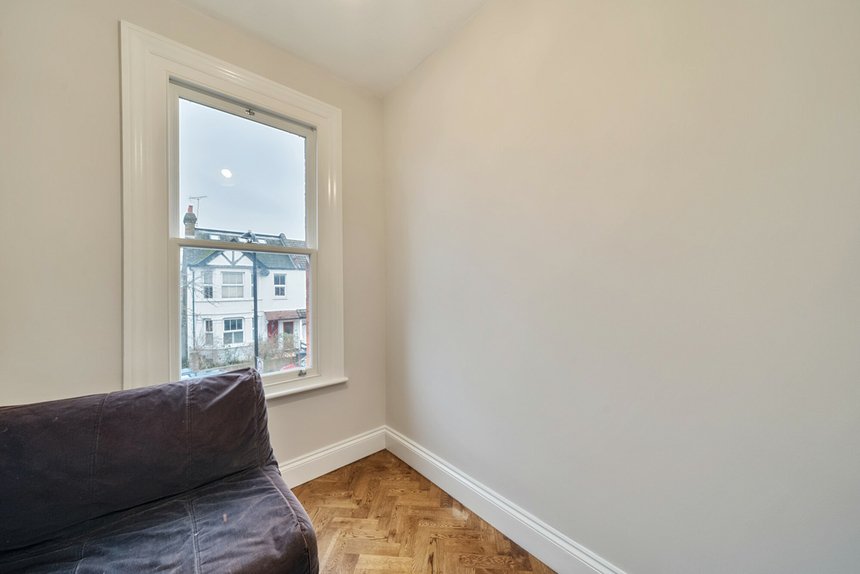 for sale murray road london 39758 - Gibbs Gillespie