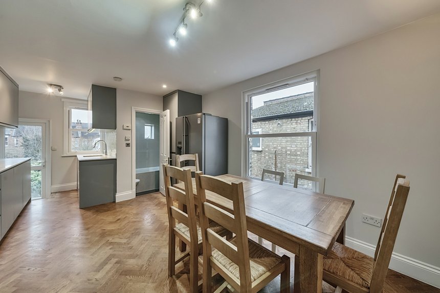 for sale murray road london 39758 - Gibbs Gillespie