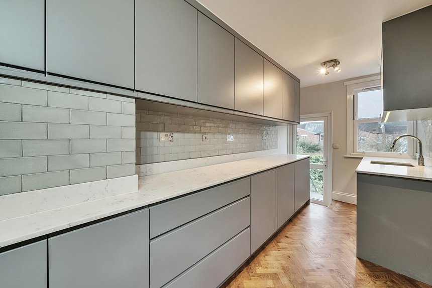 for sale murray road london 39758 - Gibbs Gillespie