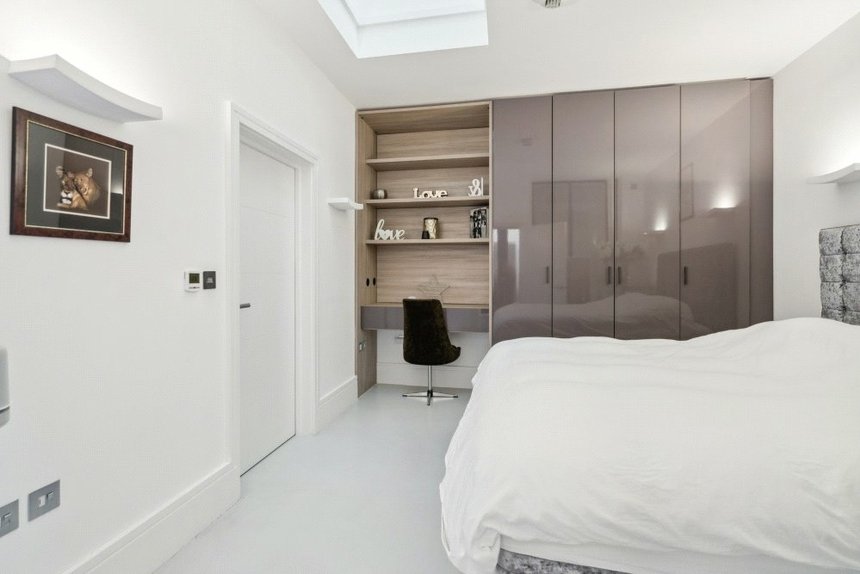 for sale loudwater drive london 39838 - Gibbs Gillespie