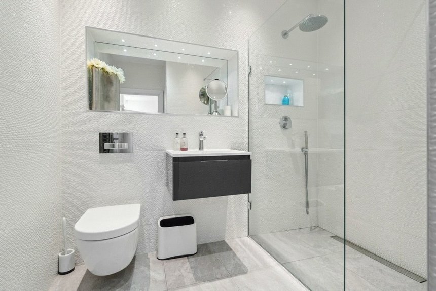 for sale loudwater drive london 39838 - Gibbs Gillespie