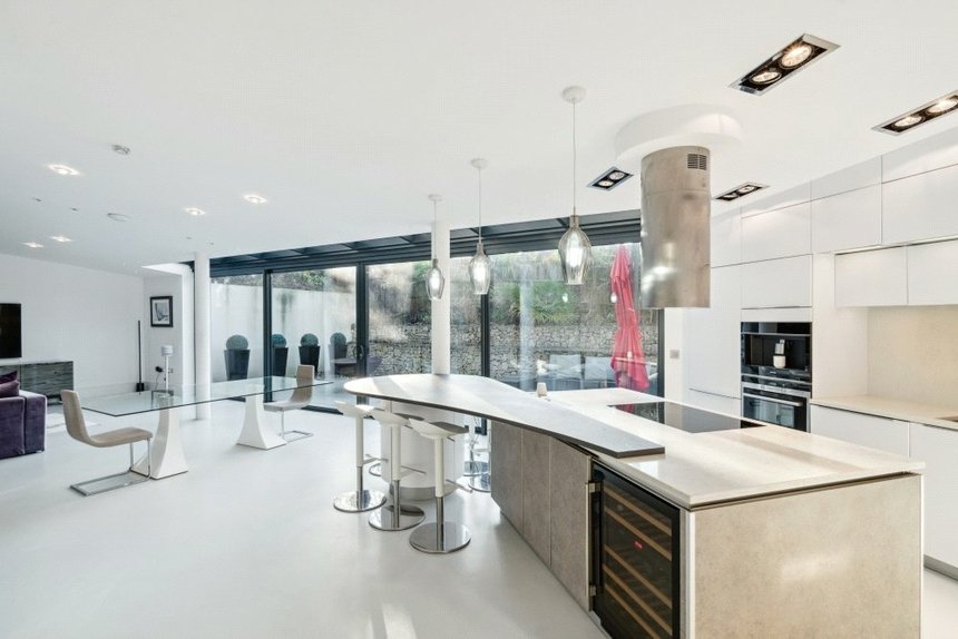 for sale loudwater drive london 39838 - Gibbs Gillespie