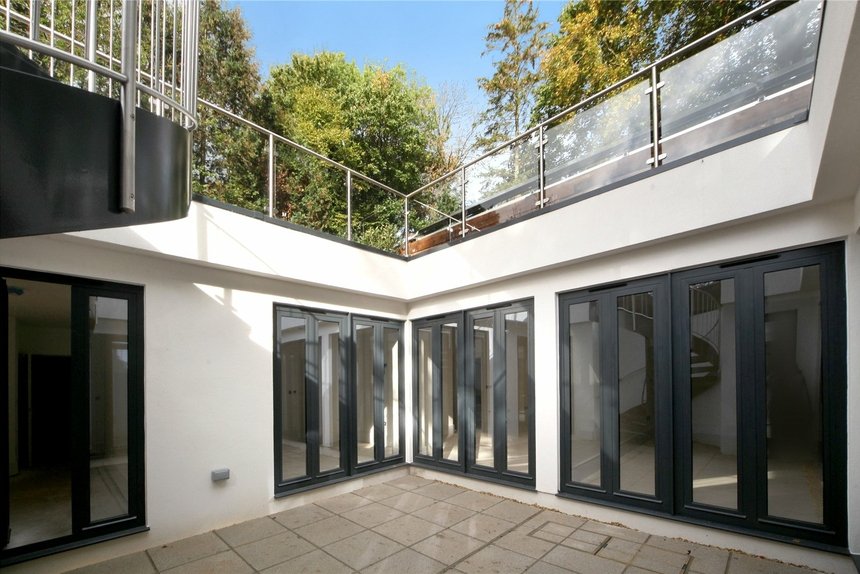 for sale loudwater drive london 39838 - Gibbs Gillespie