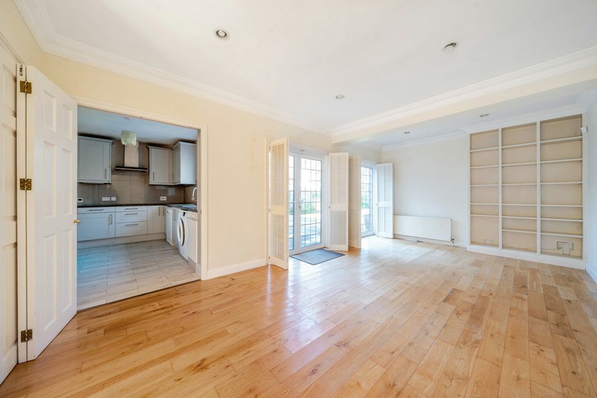 for sale corringway london 39855 - Gibbs Gillespie