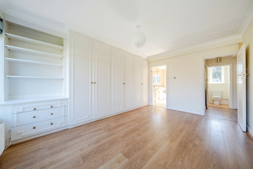 for sale corringway london 39855 - Gibbs Gillespie