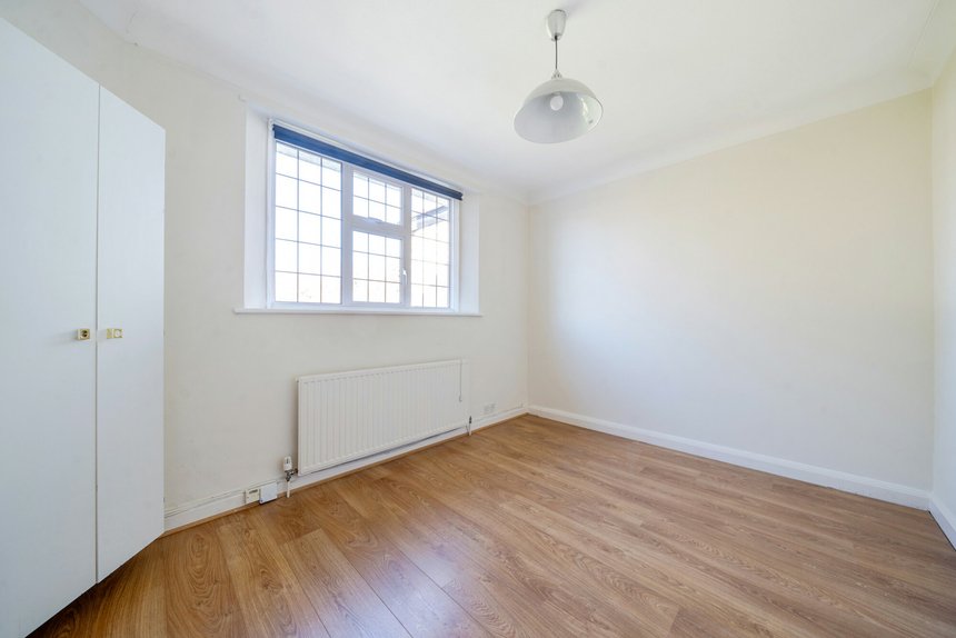 for sale corringway london 39855 - Gibbs Gillespie