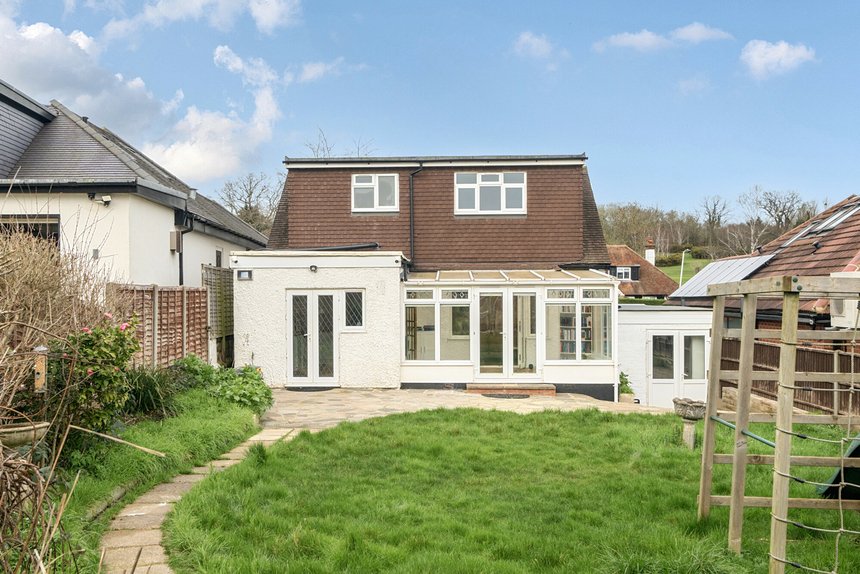 for sale hillside road london 39866 - Gibbs Gillespie