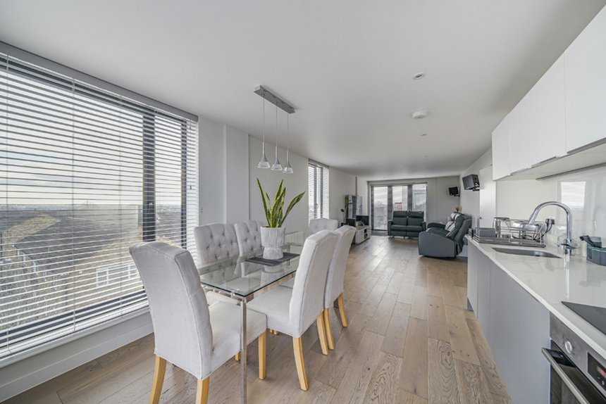 for sale field end road london 40073 - Gibbs Gillespie