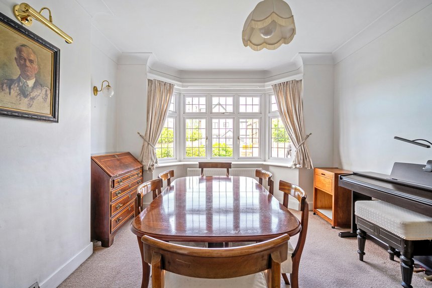 under offer belmont road london 40113 - Gibbs Gillespie
