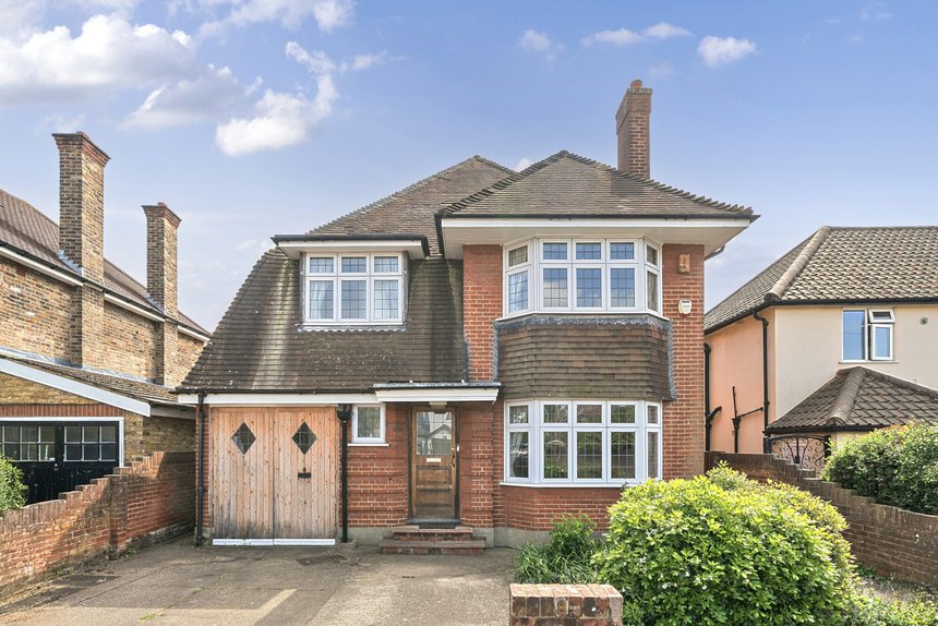 under offer belmont road london 40113 - Gibbs Gillespie