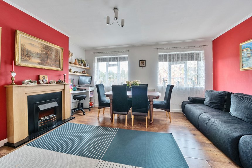 sold lavender road london 40128 - Gibbs Gillespie