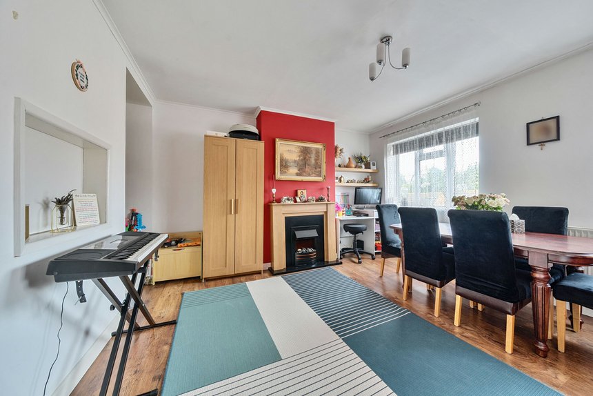 sold lavender road london 40128 - Gibbs Gillespie