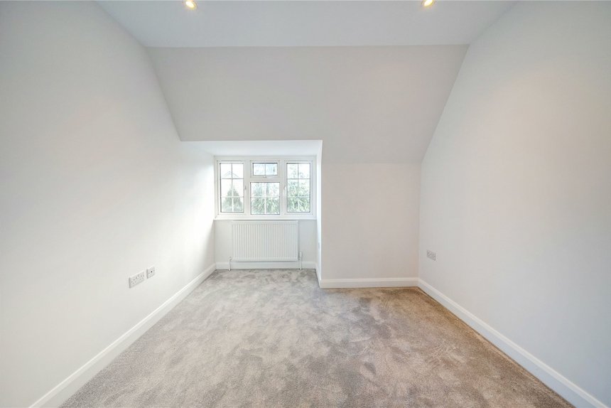 under offer thornhill road london 40183 - Gibbs Gillespie