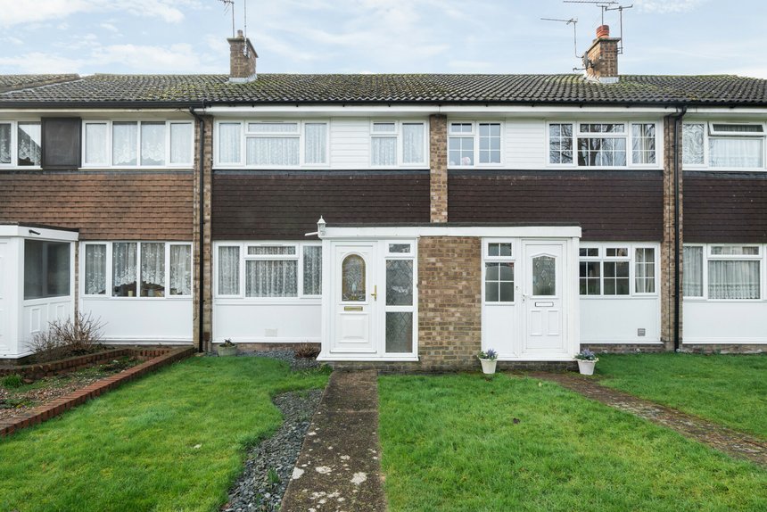 under offer wyteleaf close london 40232 - Gibbs Gillespie