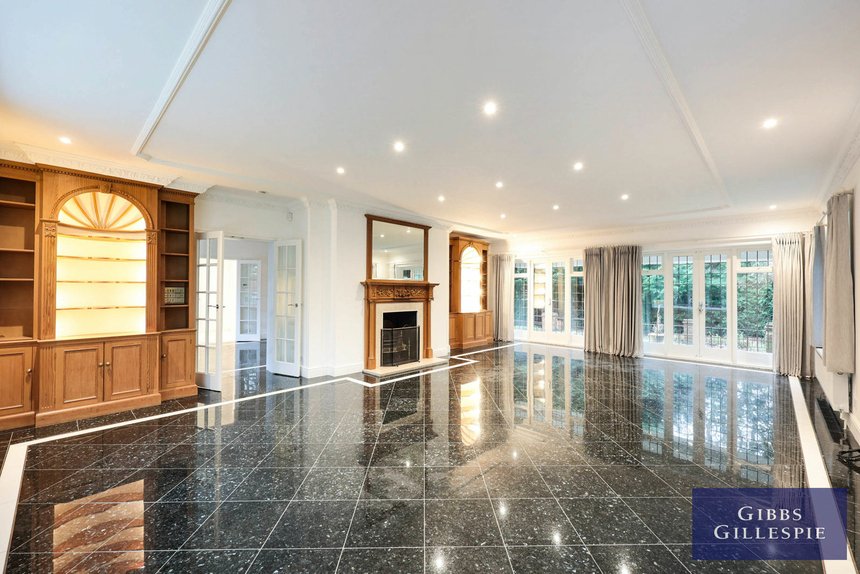 to let dukes wood drive london 40358 - Gibbs Gillespie