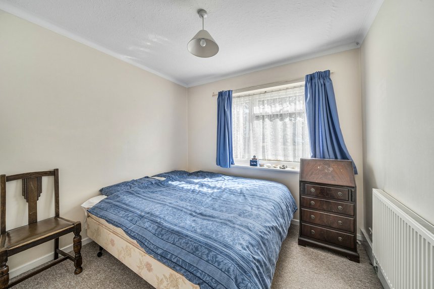 sold howletts lane london 40428 - Gibbs Gillespie