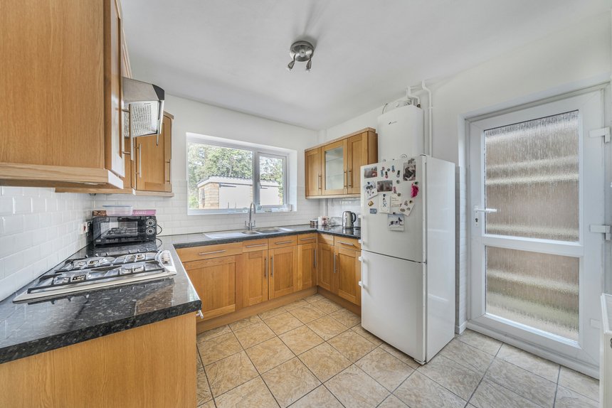 sold howletts lane london 40428 - Gibbs Gillespie