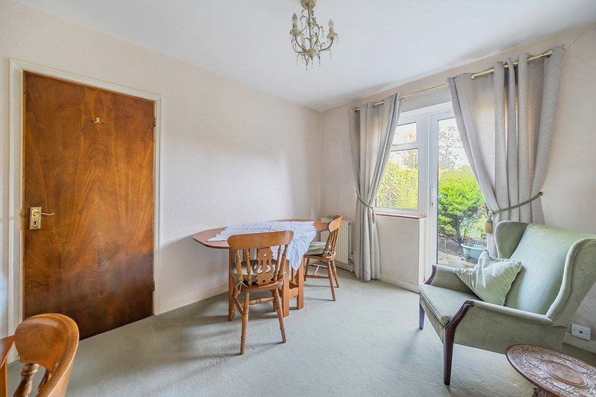 for sale chigwell hurst court london 40557 - Gibbs Gillespie