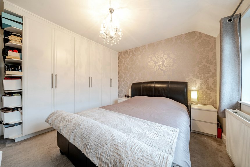 for sale springwell lane london 40604 - Gibbs Gillespie