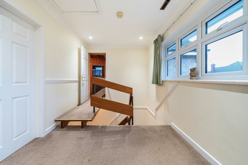 for sale the chantry london 40659 - Gibbs Gillespie
