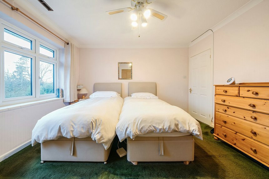for sale the chantry london 40659 - Gibbs Gillespie
