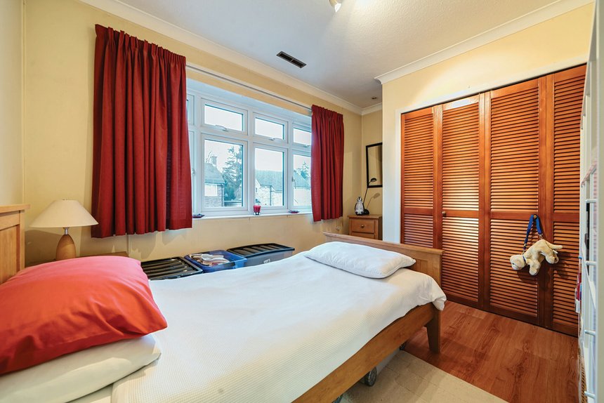 for sale the chantry london 40659 - Gibbs Gillespie