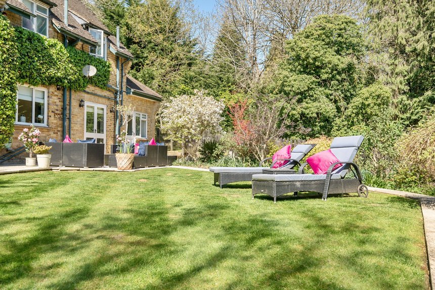 for sale potter street hill london 40677 - Gibbs Gillespie