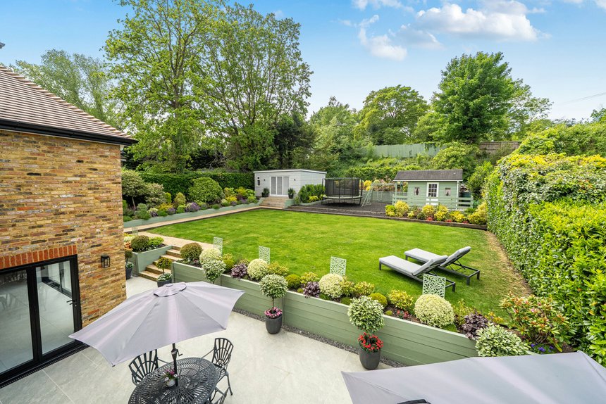 for sale woodlands close london 40744 - Gibbs Gillespie