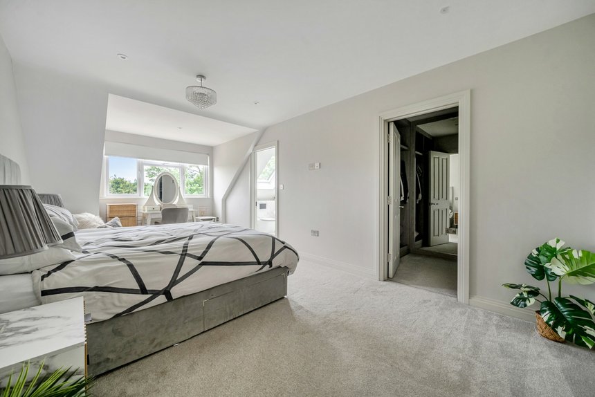 for sale woodlands close london 40744 - Gibbs Gillespie
