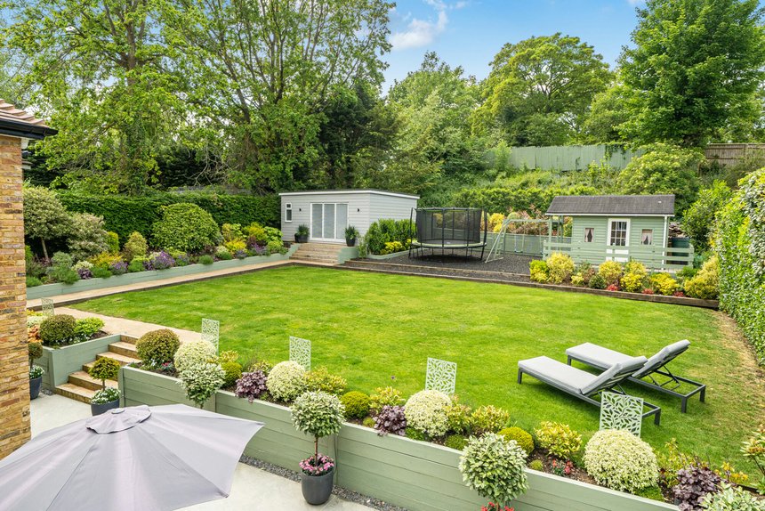 for sale woodlands close london 40744 - Gibbs Gillespie