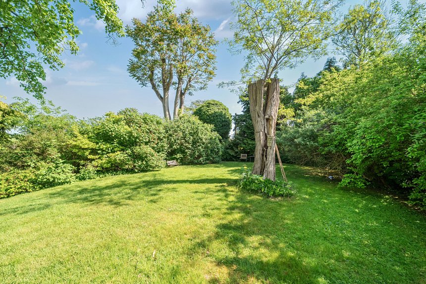 under offer harefield road london 40783 - Gibbs Gillespie