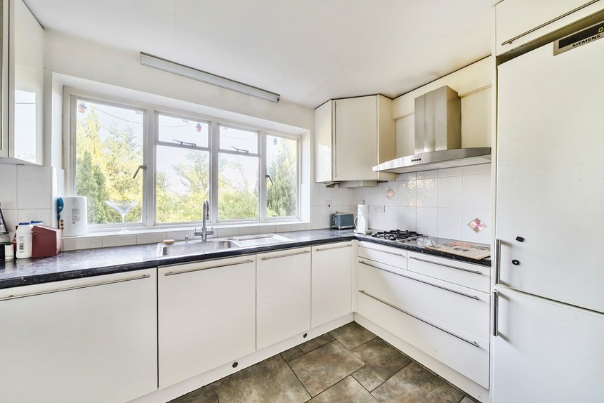 under offer harefield road london 40783 - Gibbs Gillespie