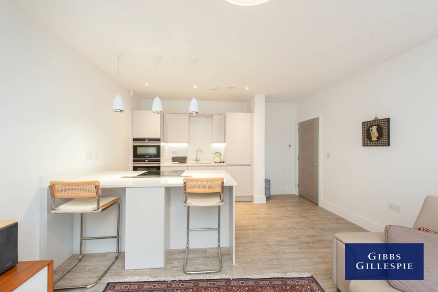 available flat 7 london 40799 - Gibbs Gillespie