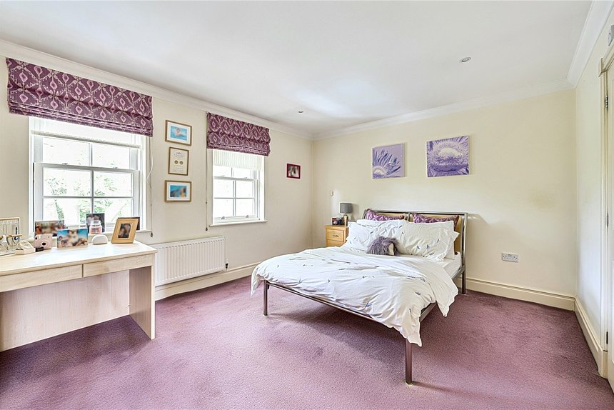 for sale st. martins london 40875 - Gibbs Gillespie