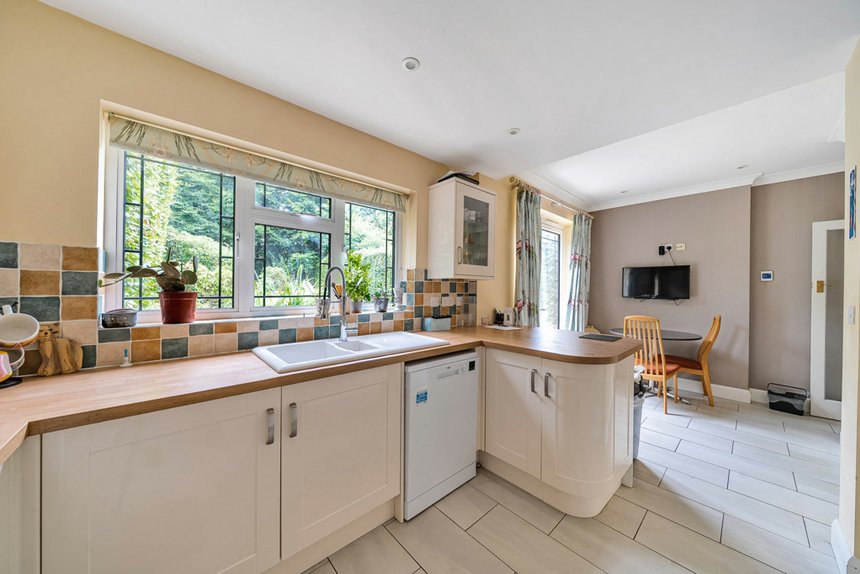 for sale hill rise london 40893 - Gibbs Gillespie