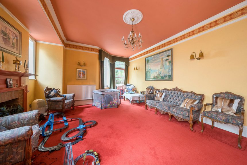 for sale ducks hill road london 40897 - Gibbs Gillespie