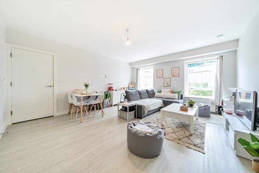 for sale windsor street london 40956 - Gibbs Gillespie